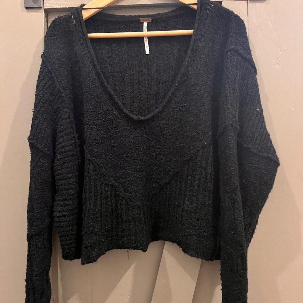 Free People Long Sleeve Cropped Black Sweater (Size XS)